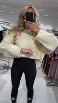 Emilia Pullover mit Zopfmuster - versch. Farben