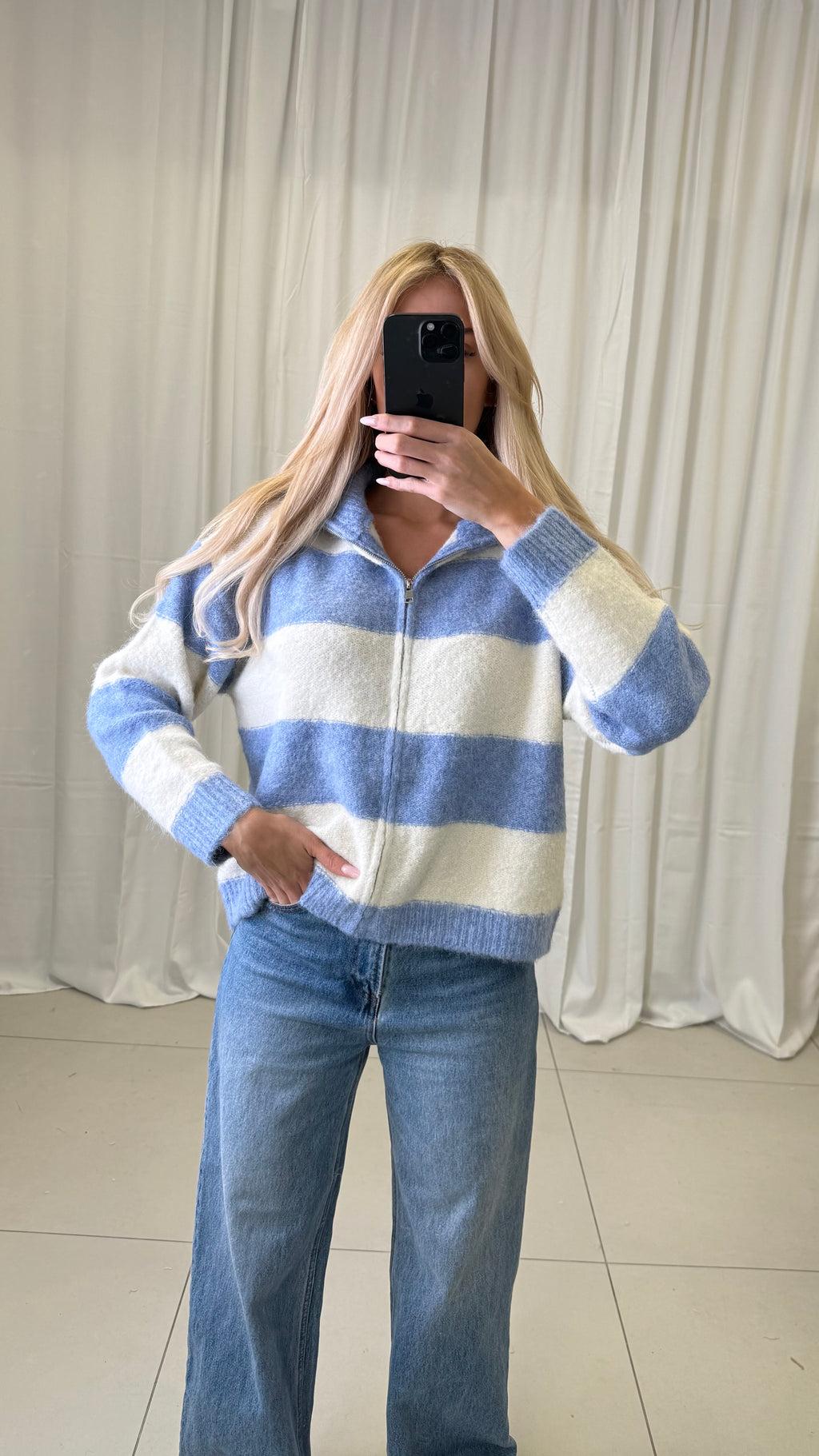 Zipperjacke Linda Weiß / Blau
