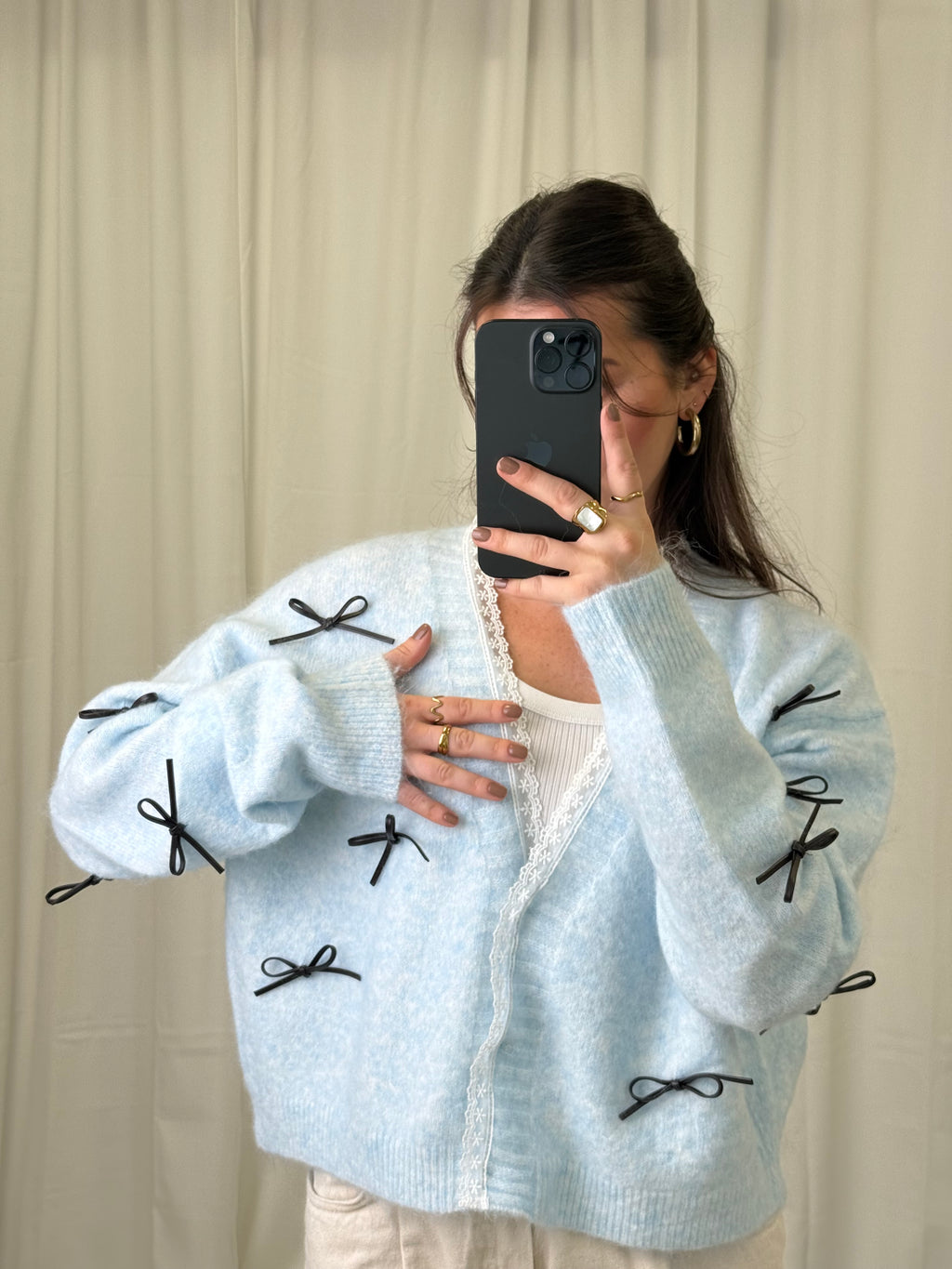 weicher Cardigan mit Leder schleifen Anja - versch. Farben