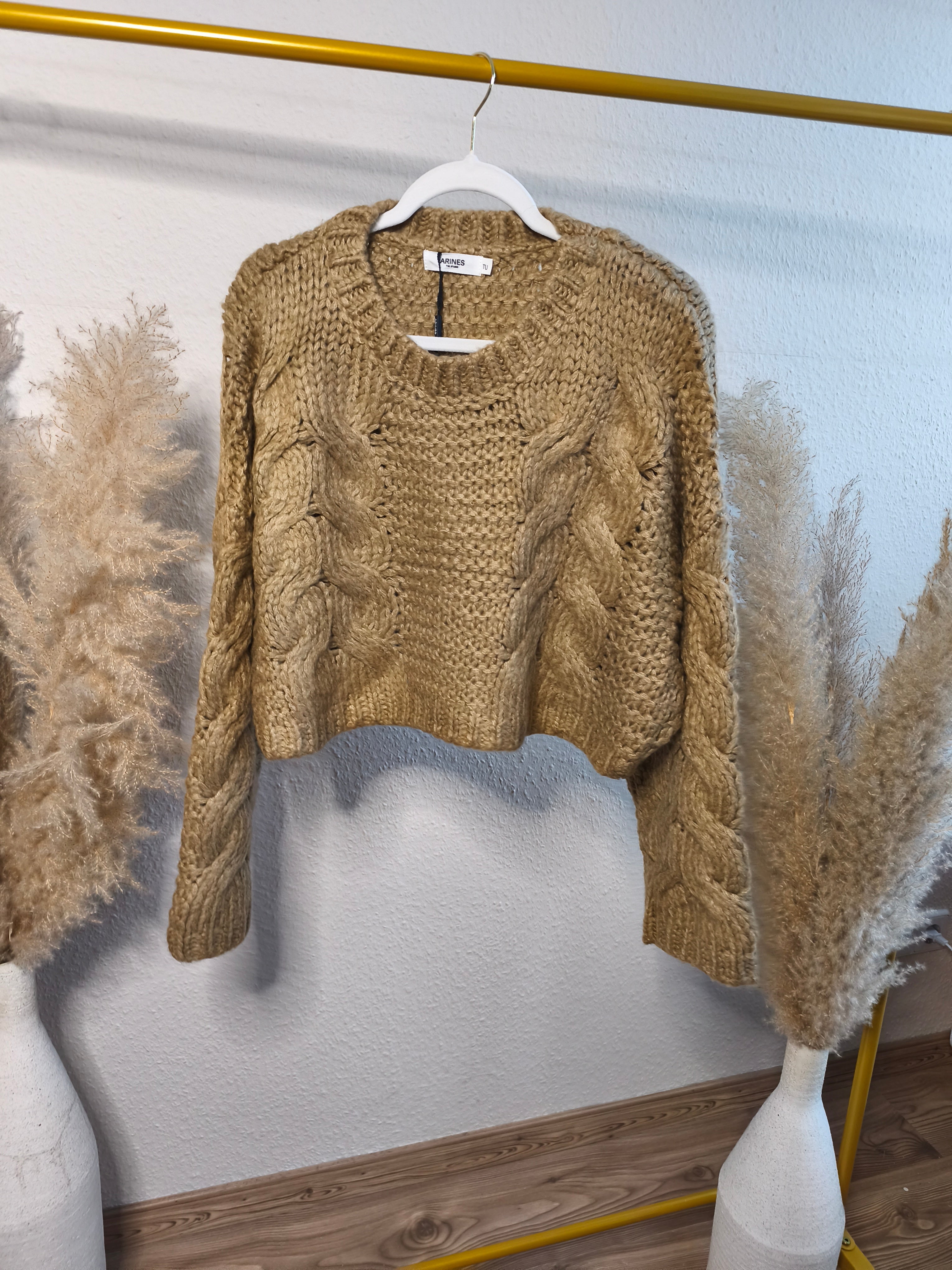 Emilia Pullover mit Zopfmuster - versch. Farben